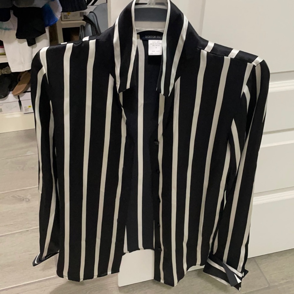 Boston Proper cream & white blouse